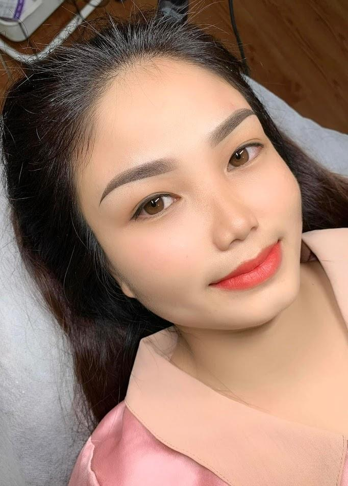 Bao nhiêu tuổi được phun mày