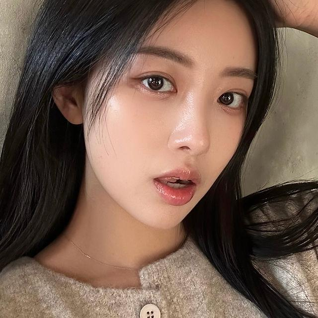 Phun môi Collagen là gì? Có thực sự tốt không